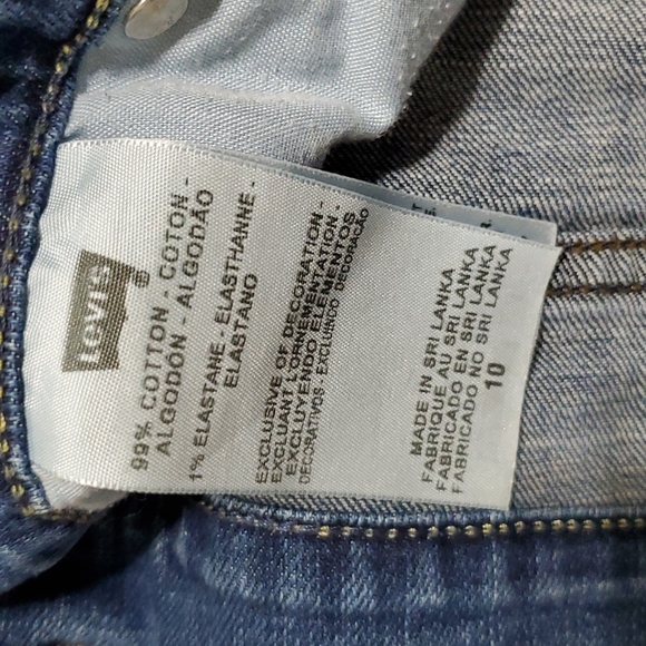 Levi's 515 Capri Denim Jeans - Picture 8 of 9